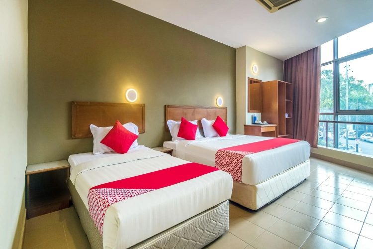 Triple Suite