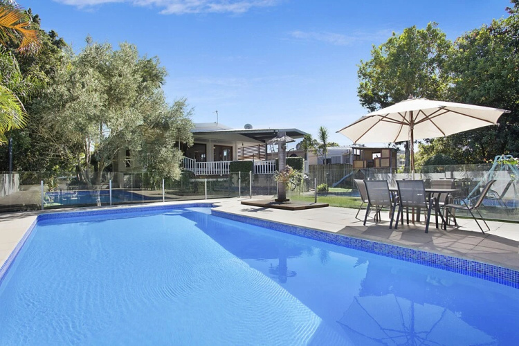 Burleigh Heights