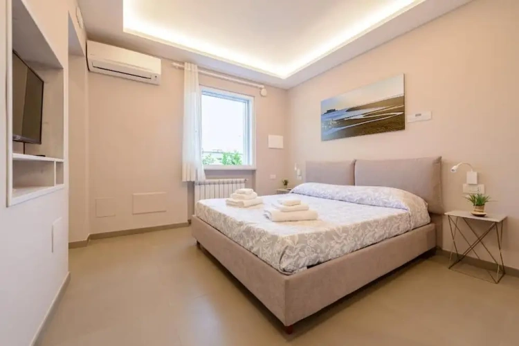 Standard room with city view