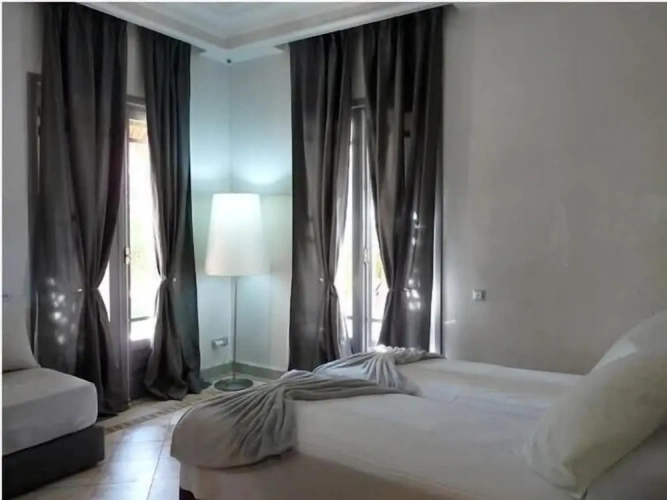 4 Bedrooms Luxury Villa with pool view