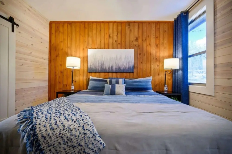 Stardust Hollow Cabin for 14