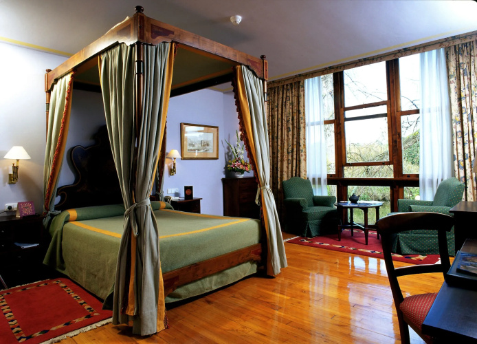 Parador De Gijon