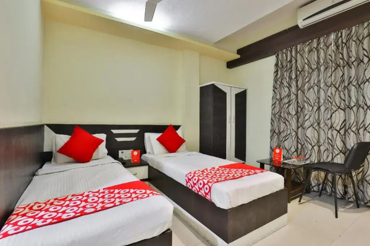Hotel Mansi Sherotene By OYO Rooms