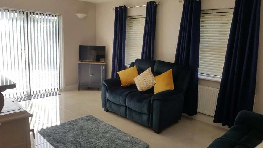 Ashford Villa -Cottage 2