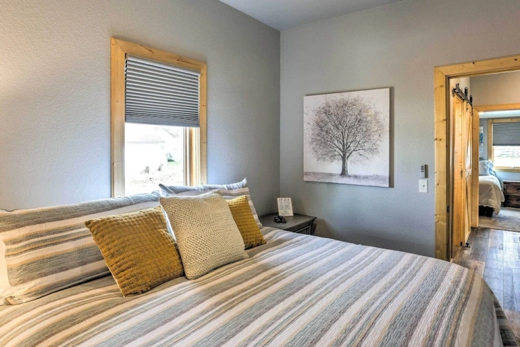 2 Bedrooms Cottage