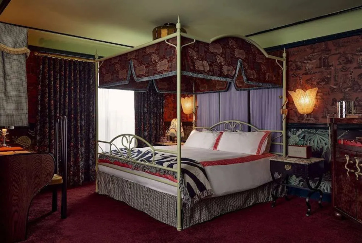 Lafayette Hotel & Suites In San Diego photo 6