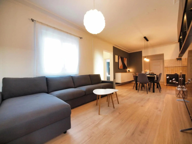 Villa 195