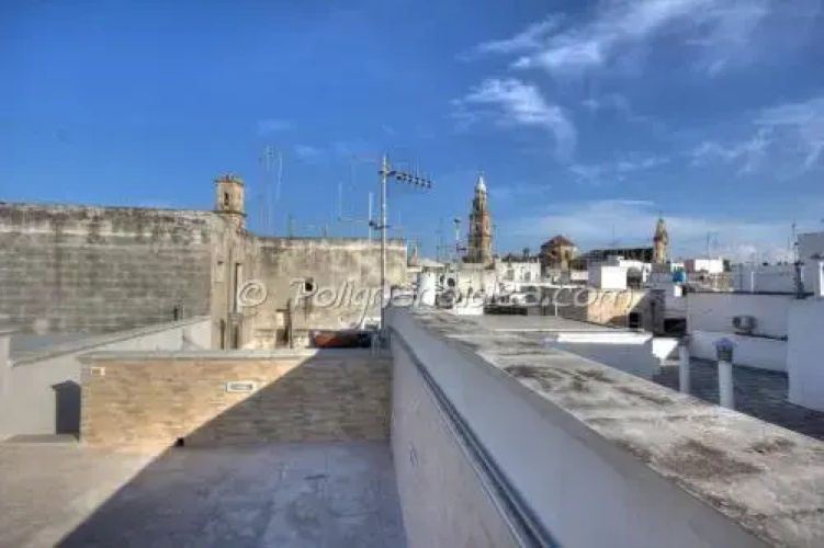 BB Monopoli Old Town
