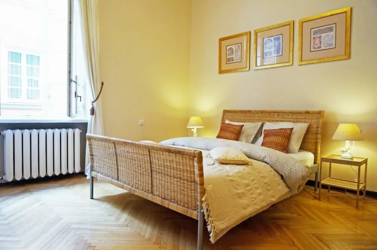 1 Bedroom Deluxe Apartment