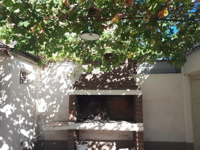 3 Bedrooms Cottage