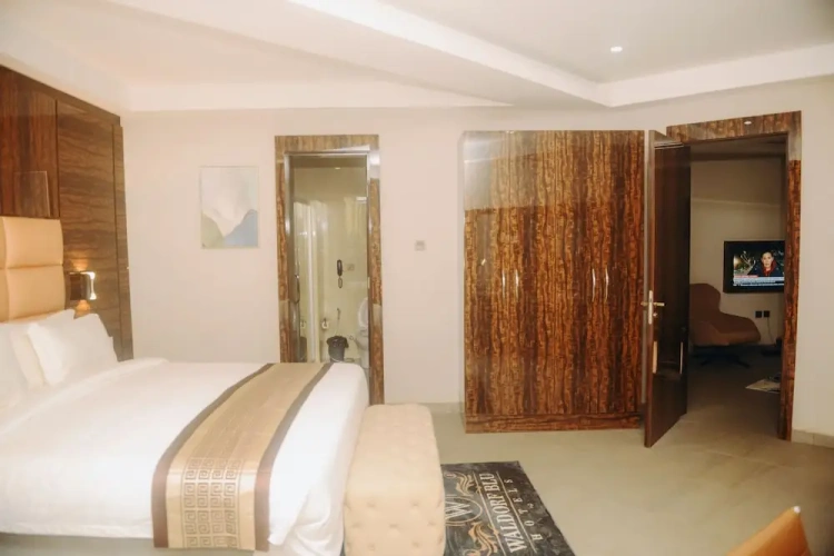 Premium Double room with city view