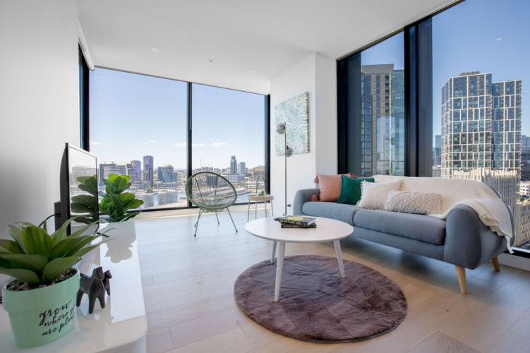 Central Melbourne 2br2bt APT on Collins St+parking