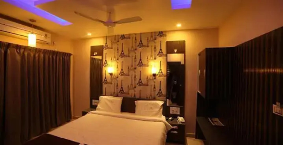Vijaya Residency