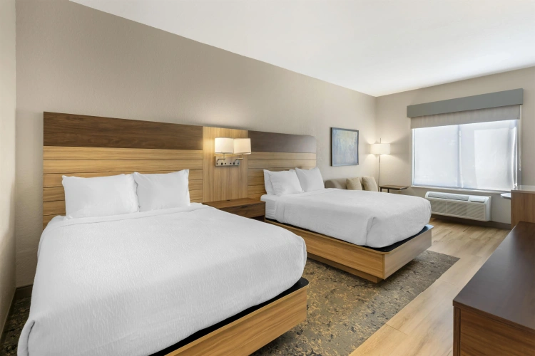 Standard Quadruple room