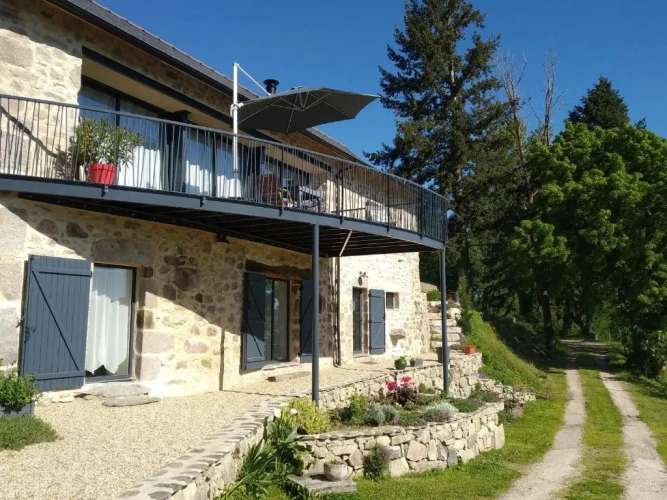 3 Bedrooms Cottage