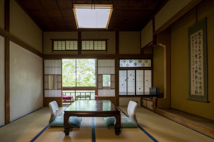 Standard room with view