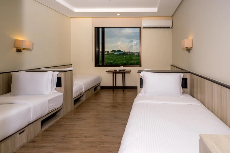 Superior Quadruple room