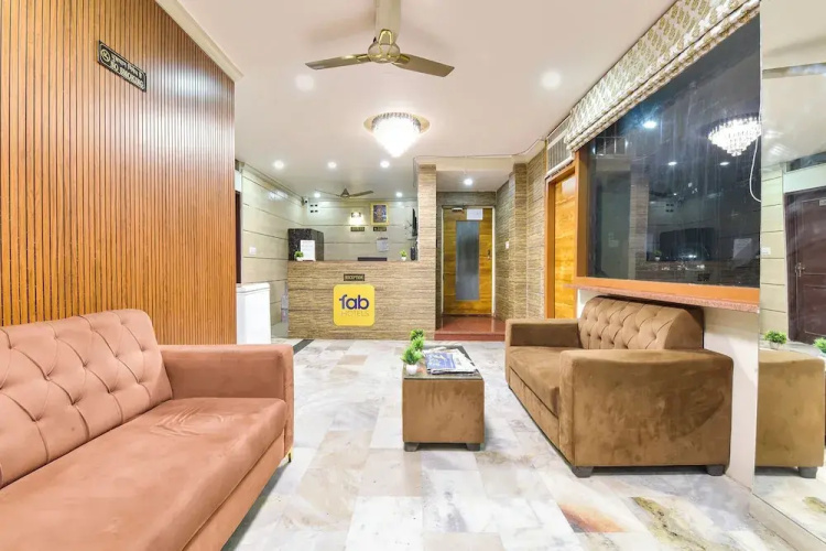 Fabhotel Silver Stay 04
