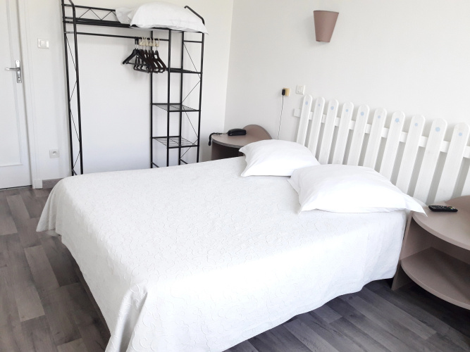 Au Nouvel Hotel