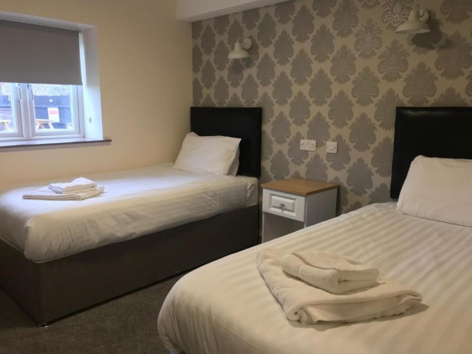 Standard Twin room