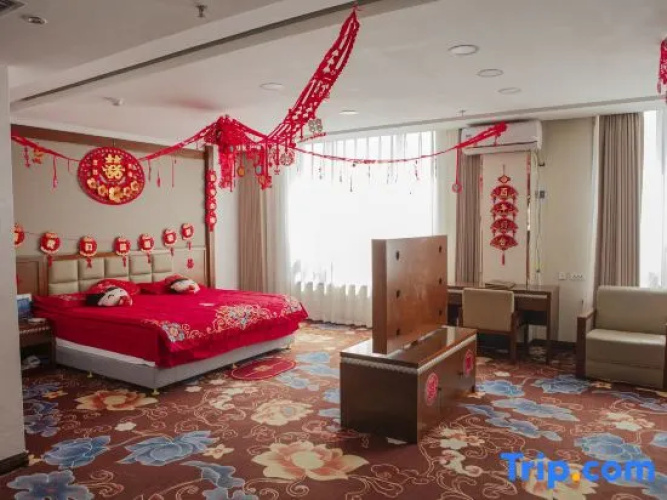 Fuzhi Hotel