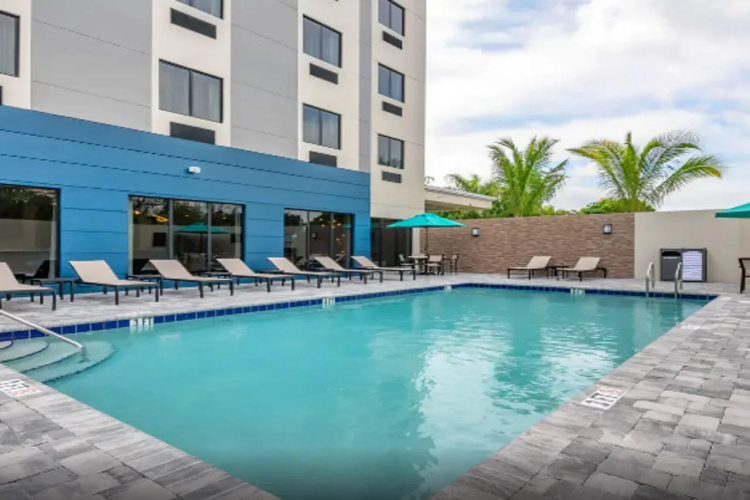 Comfort Suites Stuart-Hutchinson Island photo 15