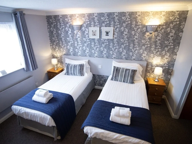 Ensuite Twin room