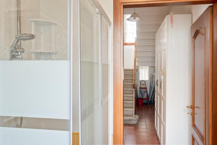 2 Bedrooms Cottage