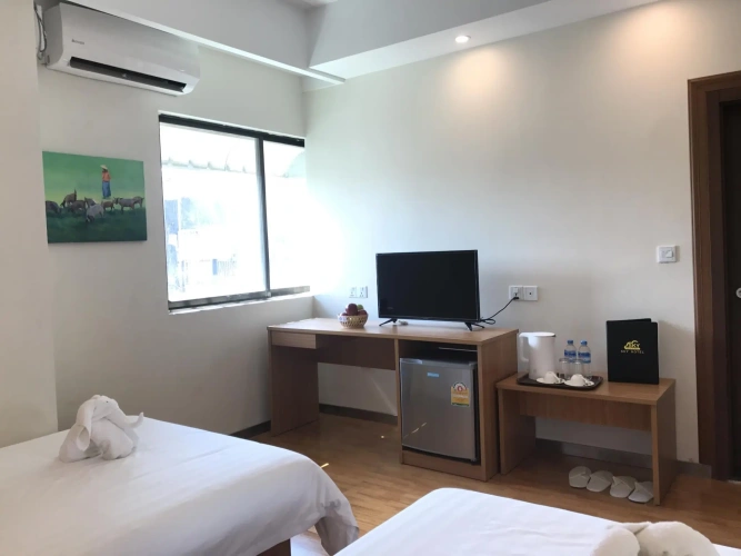 Deluxe Twin room