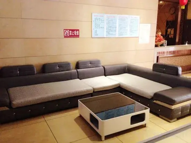 Chibi Telecom Times Hotel
