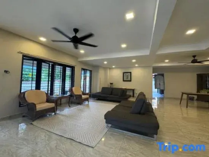 Le Lodge Camp House