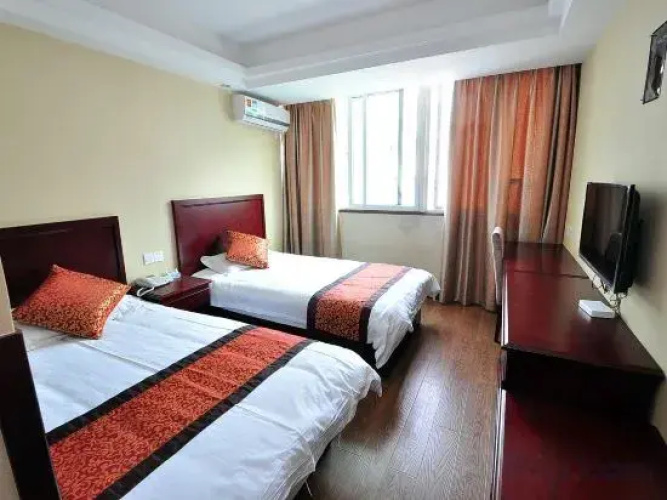 Xinyue Business Hotel