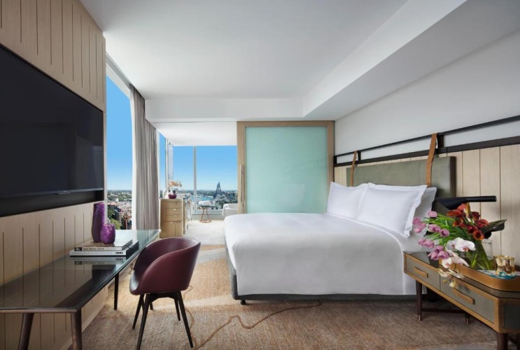 Luxury Double Club room