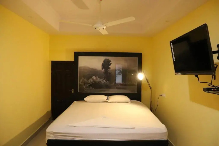 AIRCO Le-Grand Inn