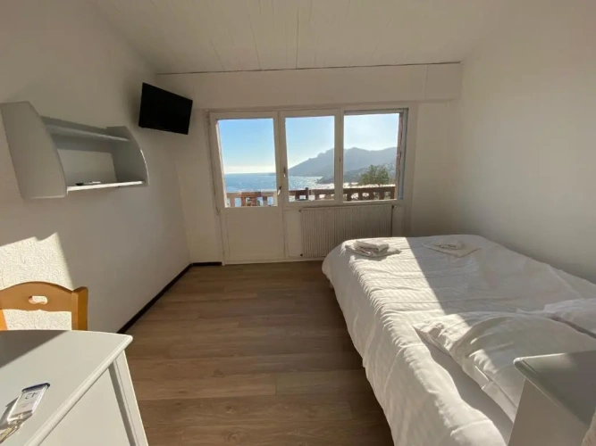 Standard Double room with sea view