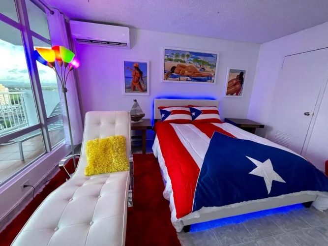 Ocean-City View Tantra Apartment
