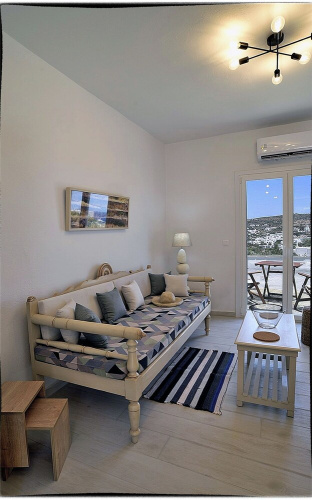 Theasis Sifnos Apatments