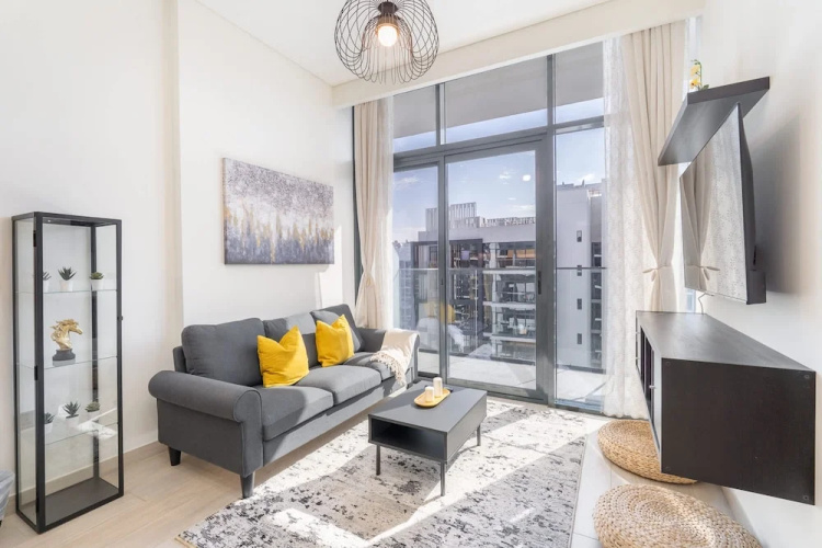 1 Bedroom and a Marvelous Flat in Azizi Riviera 26
