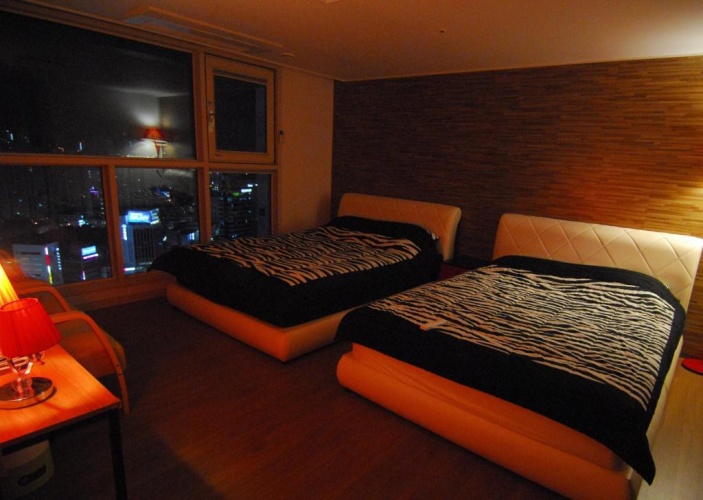 Suite with view