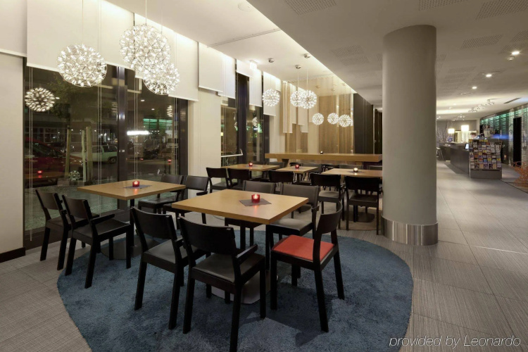 Premier Inn Berlin Alexanderplatz photo 24