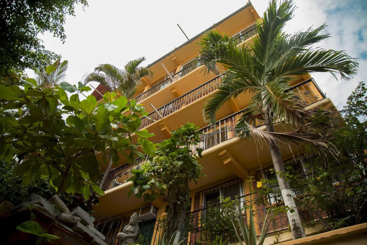 Hostal Vallarta Suites