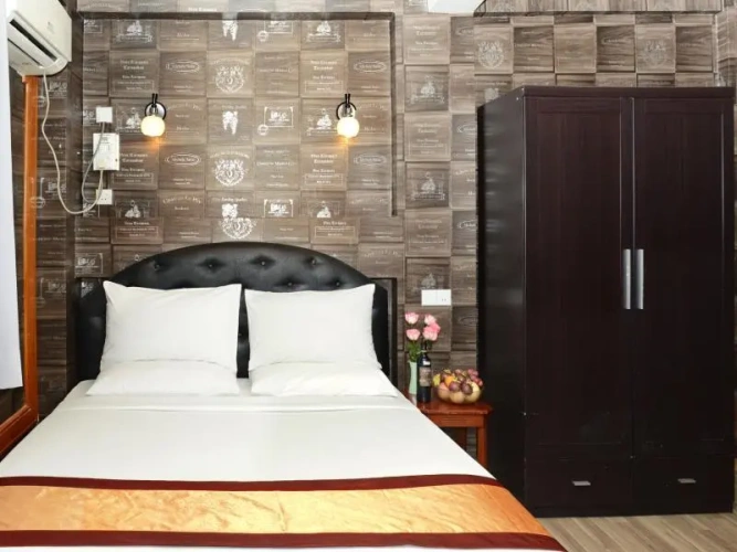 Superior Double room with street view