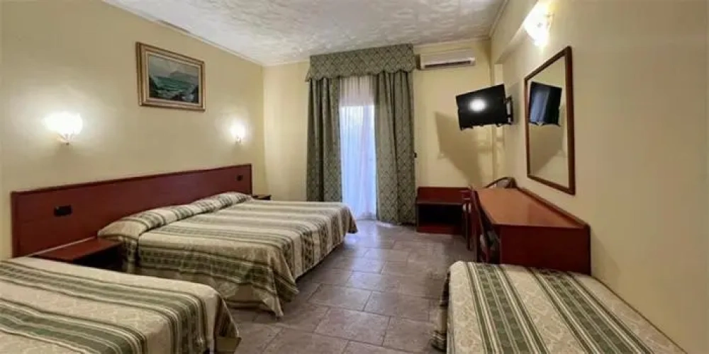 Standard Quadruple room
