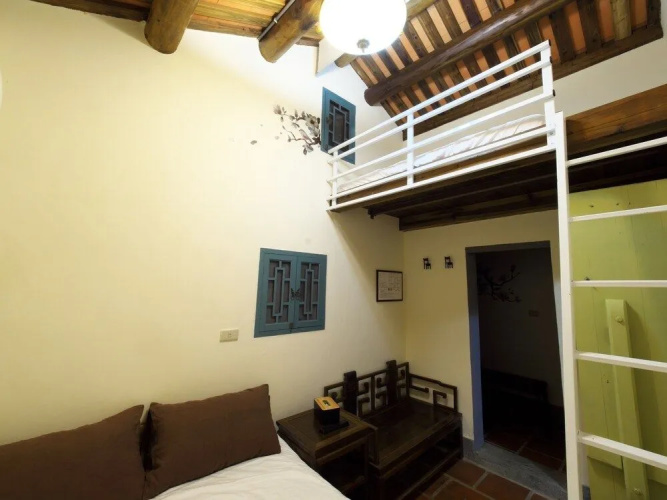 Old Min House II