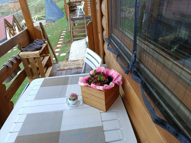 Bosnian Pyramid Glamping