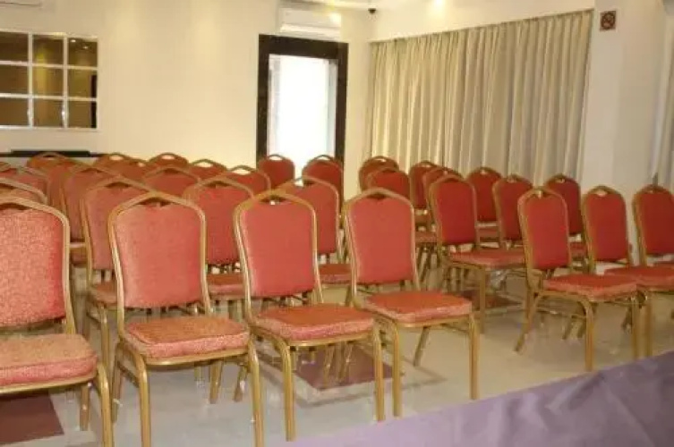 Hotel Virgo Seasons