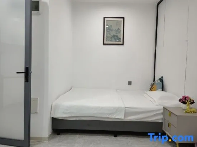 2 Bedrooms Suite with canal view