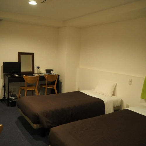 Grampus Inn Osaka Namba