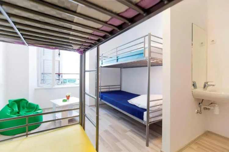 Downtown Hostel