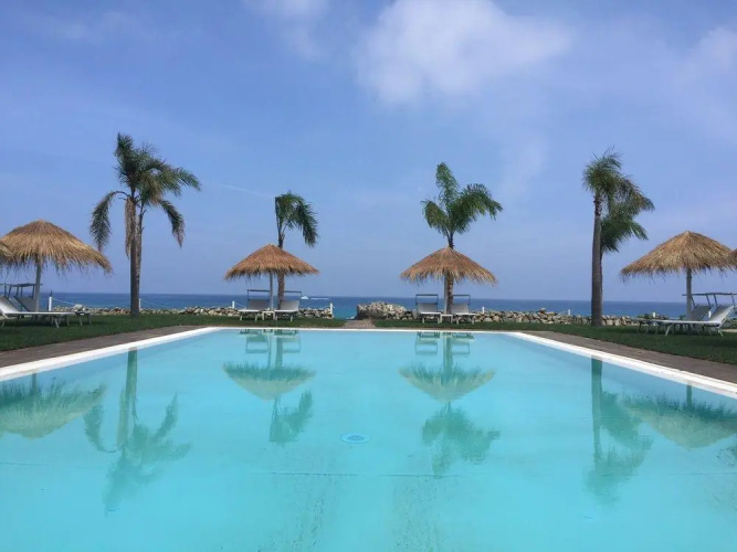 Sunshine Beach Resort